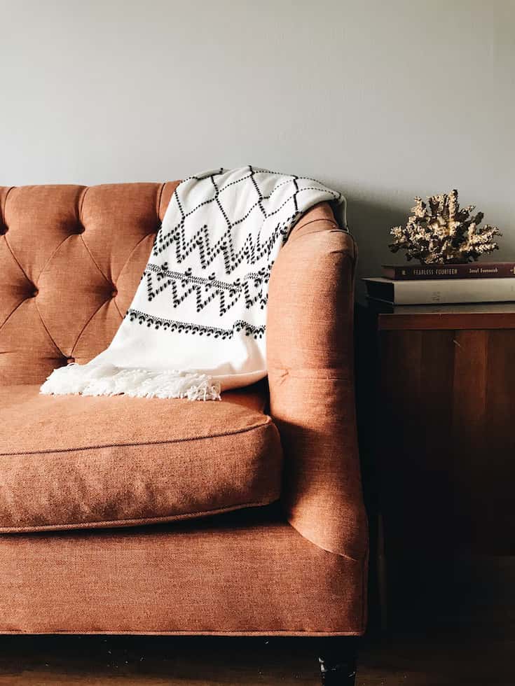 Providing furniture upholstery in Penrith. Our upholstery shop provides quality upholstery services all across Sydney.